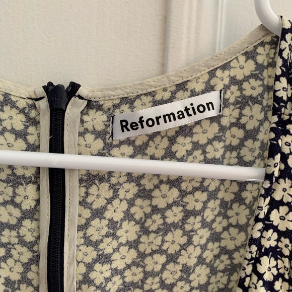 Reformation top - Picture 2 of 4